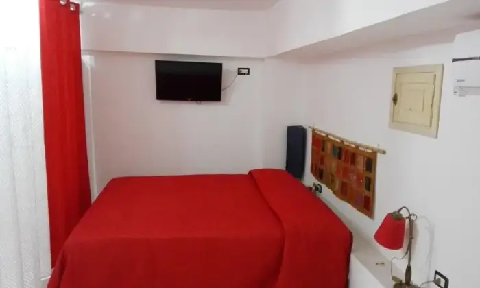 Rexer-Mazara-del-Vallo-Monolocale-appena-ristrutturato-CAMERA-DA-LETTO