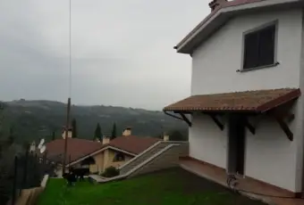 Rexer-Formello-Villino-con-vista-sulla-valle-del-sorbo-GIARDINO