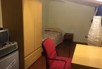 Rexer-Cosenza-Posti-letto-al-centro-di-Cosenza-CAMERA-DA-LETTO