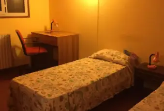 Rexer-Cosenza-Posti-letto-al-centro-di-Cosenza-CAMERA-DA-LETTO