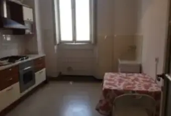 Rexer-Varese-Grazioso-appartamento-nel-cuore-di-Varese-CUCINA