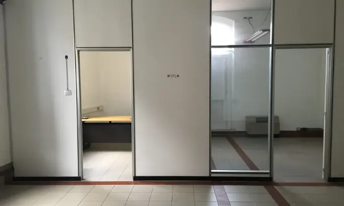 Rexer-Pontedera-Affittasi-immobile-per-studio-o-ufficio-SALONE