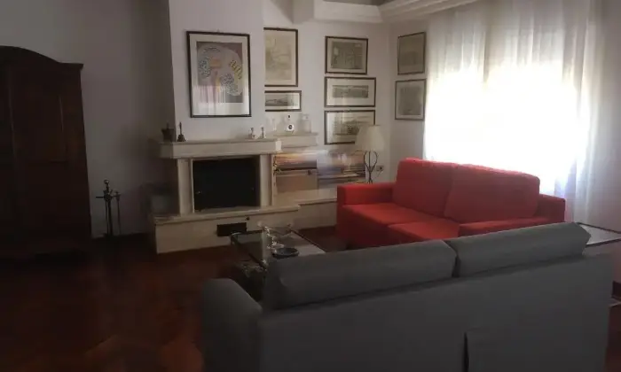 Rexer-Marsala-Attico-di-mq-in-centro-con-vista-sulle-Isole-Egadi-SALONE