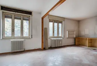 Rexer-trescore-balneario-Villa-indipendente-da-ristrutturare-Trescore-Balneario-CAMERA-DA-LETTO