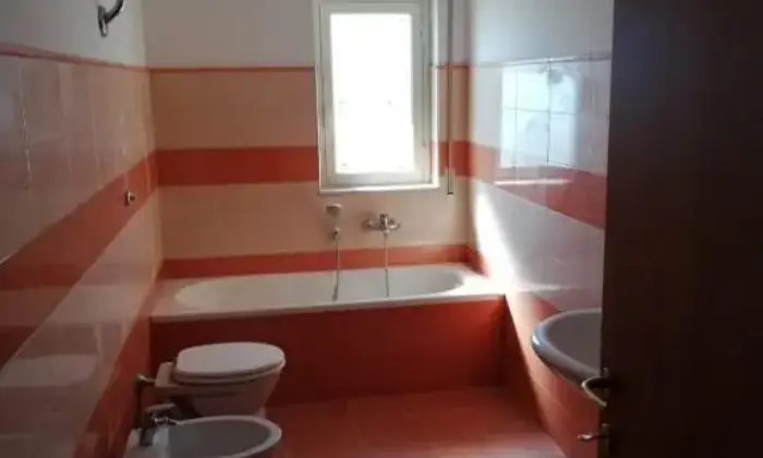 Rexer-Porto-Empedocle-Ampio-appartamento-di-nuova-costruzione-BAGNO