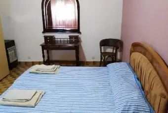 Rexer-Custonaci-Villetta-a-Cornino-CAMERA-DA-LETTO
