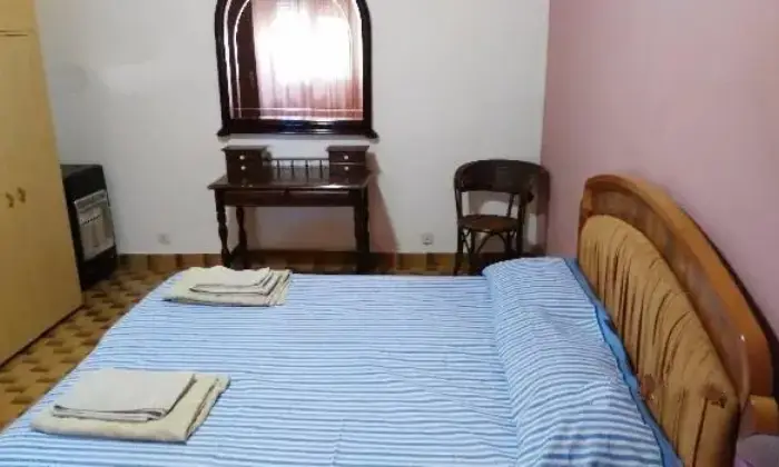 Rexer-Custonaci-Villetta-a-Cornino-CAMERA-DA-LETTO