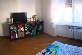 Rexer-Roma-Stanza-singola-in-trilocale-CAMERA-DA-LETTO