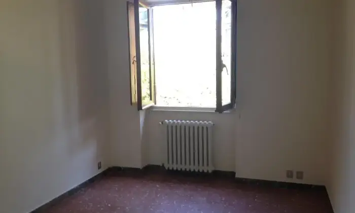 Rexer-Affile-Via-Giulio-galli-giustiniana-CAMERA-DA-LETTO