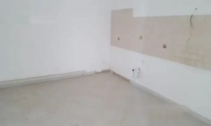 Rexer-Alcamo-In-affitto-appartamento-semiristrutturato-CUCINA