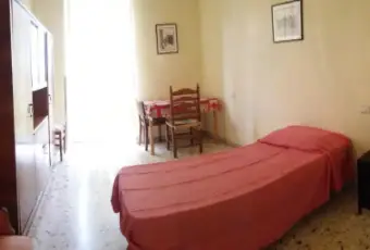 Rexer-Frosinone-Ampio-appartamento-centrale-ideale-per-studenti-CAMERA-DA-LETTO