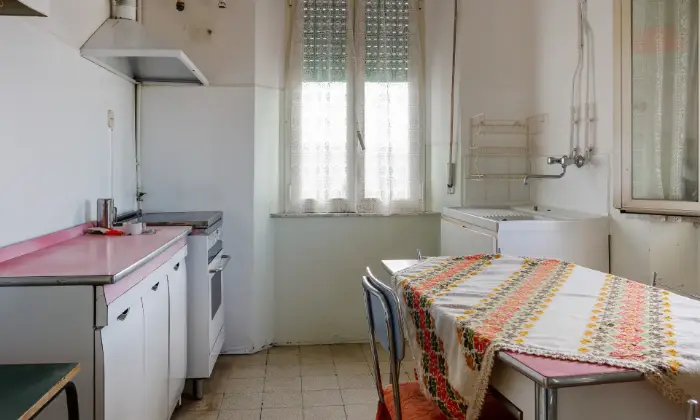 Rexer-chieti-Trilocale-luminoso-in-centroChieti-CUCINA