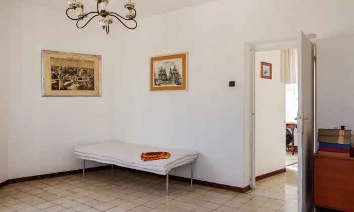 Rexer-chieti-Trilocale-luminoso-in-centroChieti-CAMERA-DA-LETTO