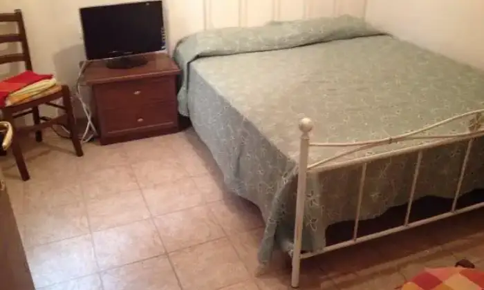 Rexer-Butera-Affitto-di-villetta-a-schiera-in-contrada-Desusino-snc-Butera-CAMERA-DA-LETTO