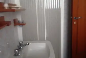 Rexer-Pescara-Camere-in-Attico-spazioso-BAGNO