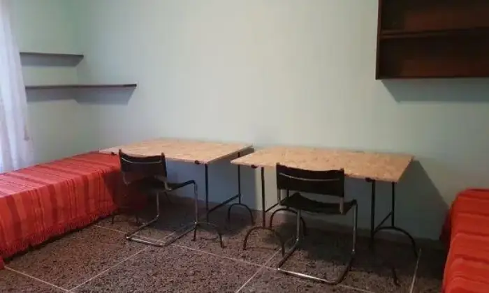 Rexer-Firenze-posti-letto-per-studentesse-CAMERA-DA-LETTO