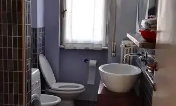 Rexer-Firenze-posti-letto-per-studentesse-BAGNO