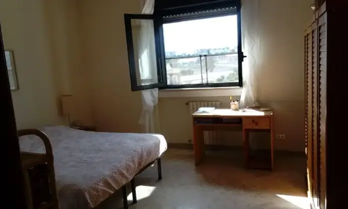 Rexer-Bari-Ultime-Stanze-per-Lavoratori-Specializzandi-Studenti-uomini-CAMERA-DA-LETTO