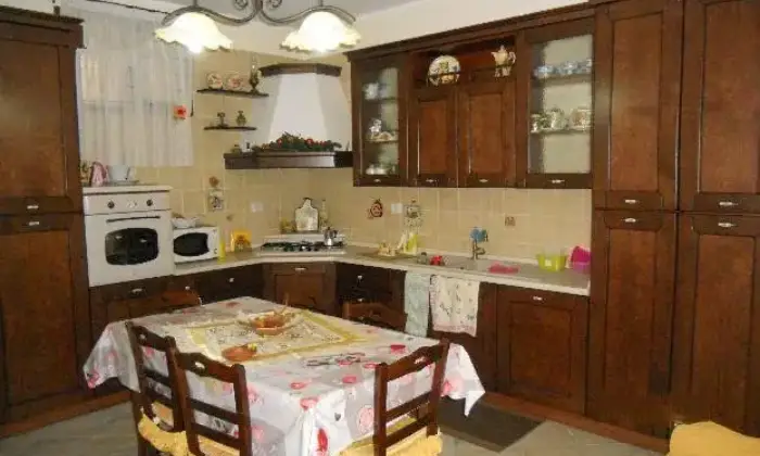 Rexer-Salemi-Villetta-a-schiera-in-Loc-Ulmi-Salemi-CUCINA