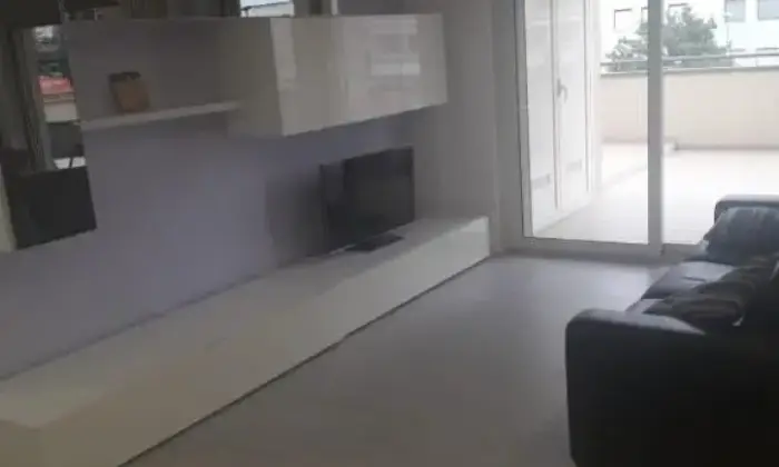 Rexer-Matera-Appartamentoi-immobiliato-SALONE