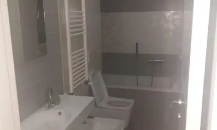 Rexer-Matera-Appartamentoi-immobiliato-BAGNO