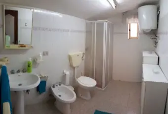 Rexer-Buccheri-Villetta-singola-con-ampio-terreno-in-affitto-BAGNO