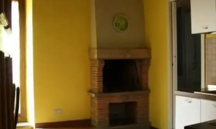 Rexer-Viterbo-Caratteristico-appartamento-CUCINA