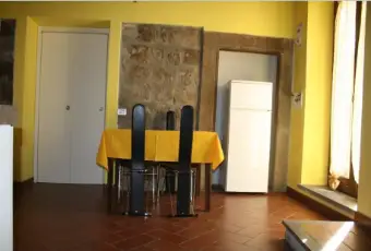 Rexer-Viterbo-Caratteristico-appartamento-CUCINA