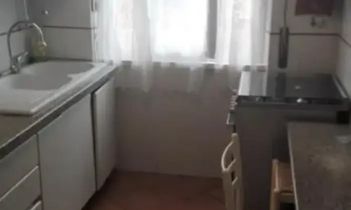 Rexer-Roma-Appartamento-Centocelle-CUCINA