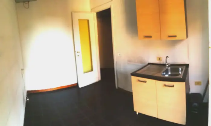 Rexer-Roma-Grande-appartamento-in-zona-Gianicolense-Colli-Portuensi-CUCINA