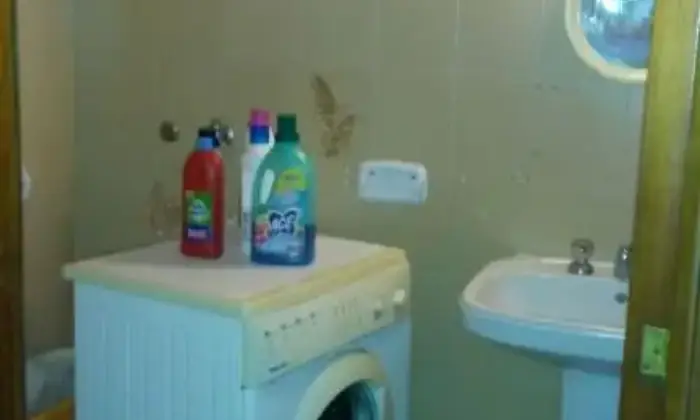 Rexer-Lecce-Ultime-stanze-singole-a-studentistudentesse-BAGNO