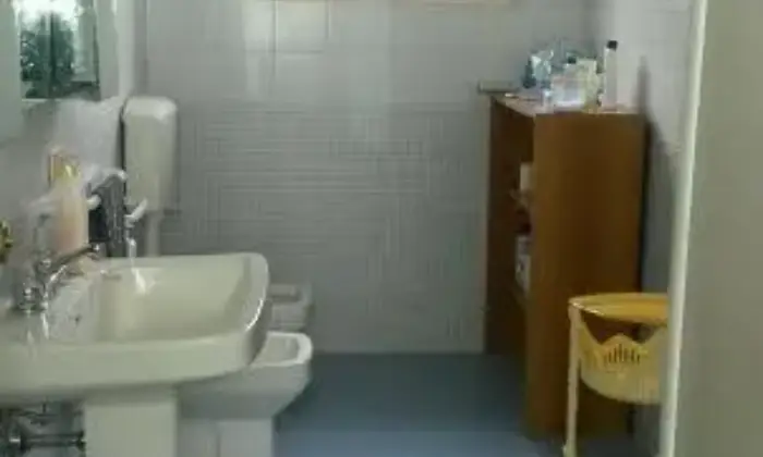 Rexer-Lecce-Ultime-stanze-singole-a-studentistudentesse-BAGNO