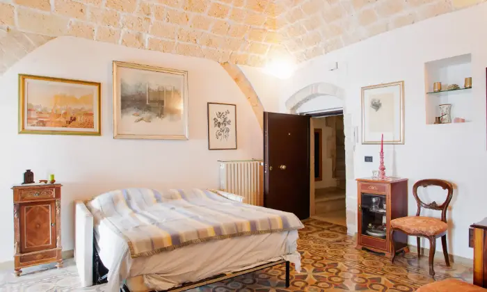 Rexer-Molfetta-Appartamento-in-pietra-nel-borgo-antico-di-Molfetta-CAMERA-DA-LETTO