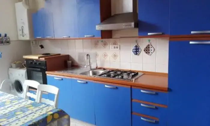 Rexer-Sarzana-Sarzana-centro-ben-arredato-CUCINA