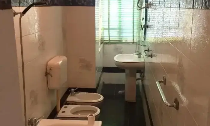 Rexer-Reggio-di-Calabria-Appartamento-al-centro-di-Reggio-Calabria-BAGNO