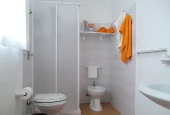 Rexer-Marsala-Appartamentino-arredato-in-centro-a-Marsala-BAGNO