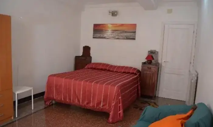 Rexer-Genova-Appartamento-in-affitto-CAMERA-DA-LETTO