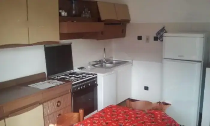Rexer-Trento-TRILOCALE-a-Trento-Sud-per-max-studenti-CUCINA