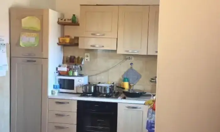 Rexer-Greve-in-Chianti-Affittasi-appartamento-semi-arredato-CUCINA