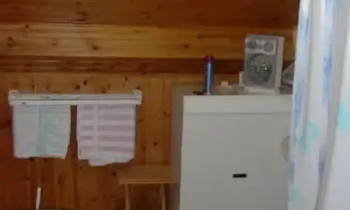 Rexer-Canal-San-Bovo-Mansarda-piano-ammobiliata-Primiero-BAGNO
