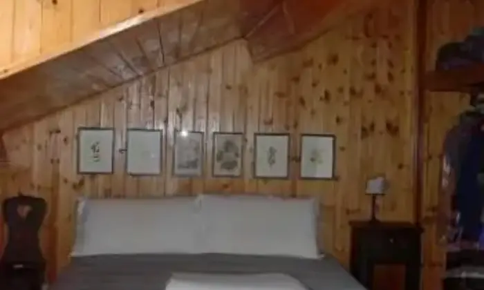 Rexer-Canal-San-Bovo-Mansarda-piano-ammobiliata-Primiero-CAMERA-DA-LETTO