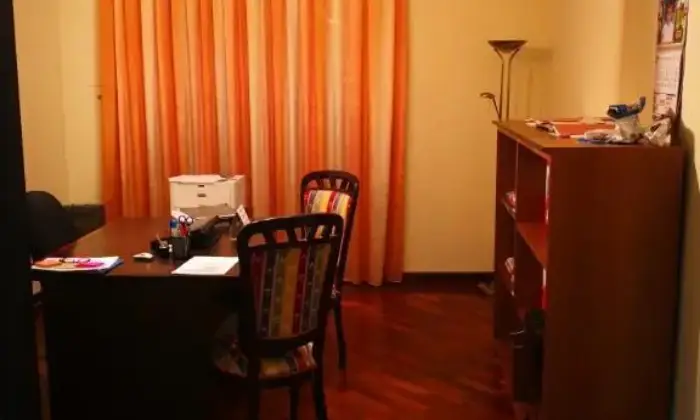 Rexer-Cosenza-Stanza-uso-ufficio-ALTRO