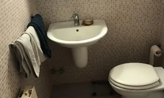 Rexer-Milano-Bilocale-in-condivisione-BAGNO