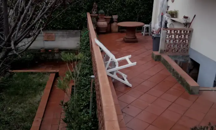 Rexer-Impruneta-Camera-matrimoniale-disponibile-GIARDINO