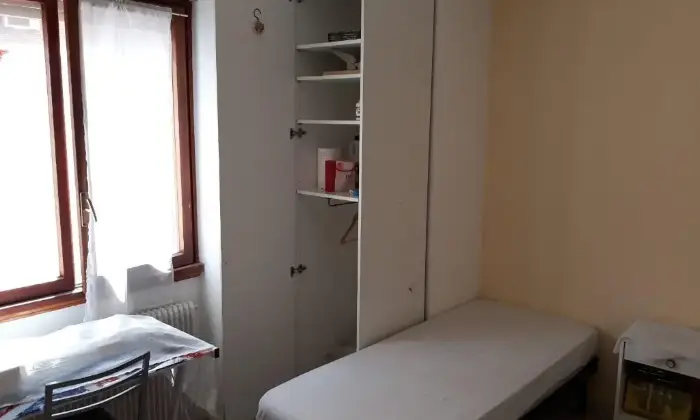 Rexer-Pomezia-AFFITTO-STANZA-ARREDATA-POMEZIA-CENTRO-CAMERA-DA-LETTO
