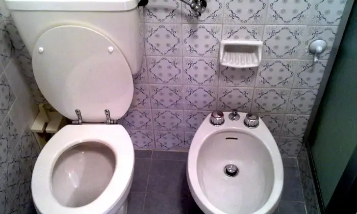 Rexer-Frabosa-Sottana-Appartamento-vista-piste-da-sci-BAGNO