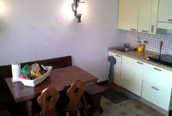Rexer-Frabosa-Sottana-Appartamento-vista-piste-da-sci-CUCINA