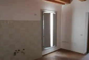 Rexer-LAquila-Bilocale-in-centro-storico-CUCINA