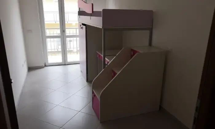 Rexer-LAquila-Appartamento-zona-Santa-Barbara-CAMERA-DA-LETTO