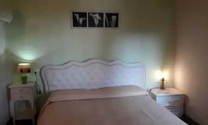 Rexer-Empoli-Bilocale-ingresso-indipendente-ammobiliato-CAMERA-DA-LETTO